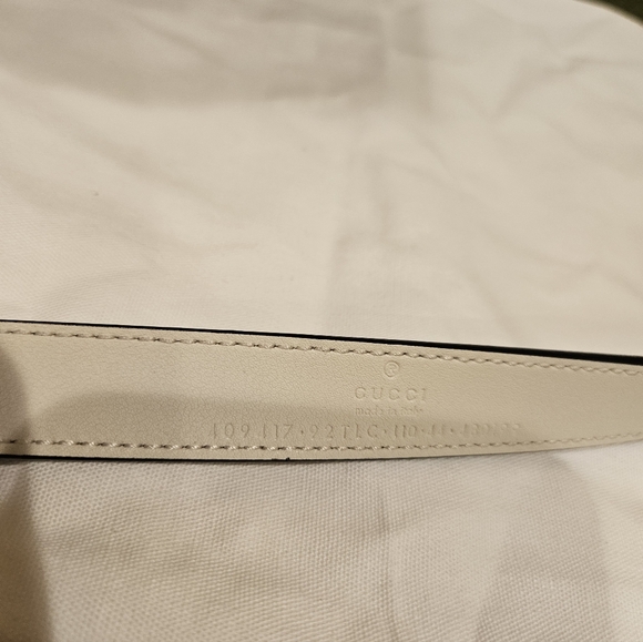 Share Gucci Gg Marmont Thin Gg Supreme Canvas & Leather Belt Women's White Size - Picture 6 of 7